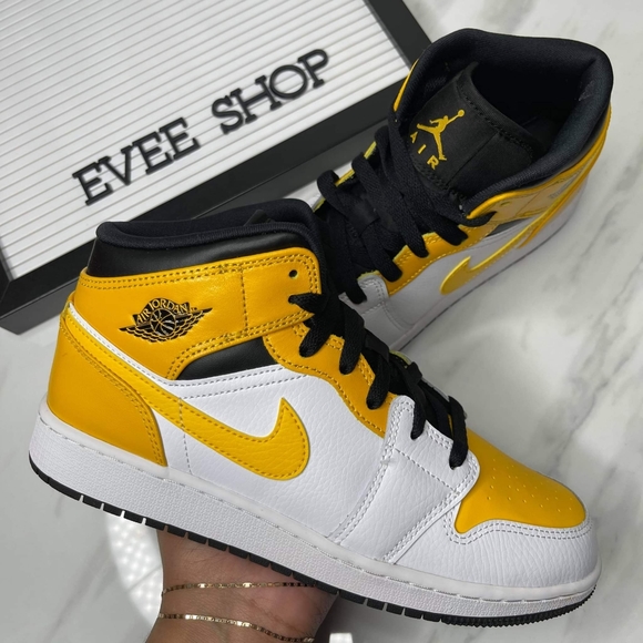 New Air Jordan 1 Retro Black Yellow White Shoes [NAJ101] - $80.00 : Kobe And KD Shoes, KD Shoes